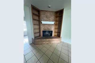 411 Bond Street, Hillsboro, TX 76645 - Photo 3