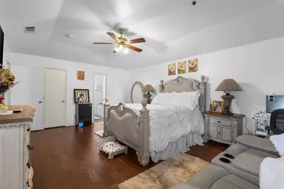 300 Comiskey Court, Saginaw, TX 76179 - Photo 15