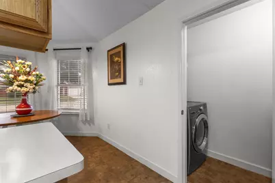 300 Comiskey Court, Saginaw, TX 76179 - Photo 13