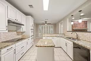 5851 Windridge Ln, Flower Mound, TX 75028 - Photo 13