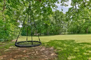 410 3rd St, Whitesboro, TX 76273 - Photo 29