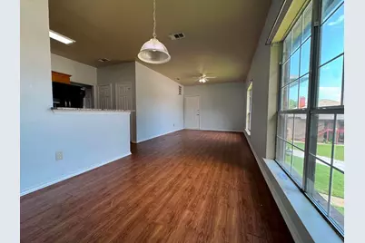 813 Betty Court #B, Hurst, TX 76053 - Photo 7