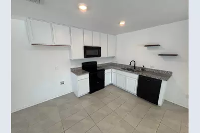 206 Sunflower Street, Princeton, TX 75407 - Photo 5