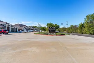 8212 Liberty Grove Rd, Rowlett, TX 75089 - Photo 25