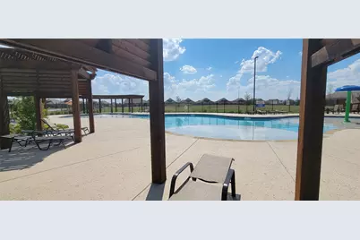 9901 Diamondhead Dr, Fort Worth, TX 76179 - Photo 37