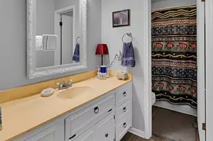 9033 Cherry Creek Pl, Woodway, TX 76712 - Photo 21