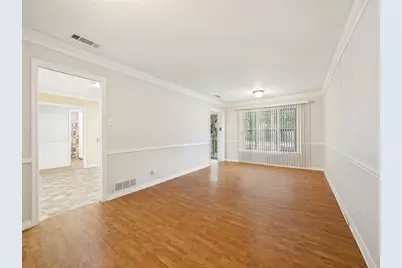 1419 Hillcrest Drive, Sherman, TX 75092 - Photo 5