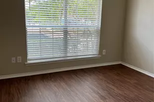 10921 Colonial Heights Ln, Fort Worth, TX 76179 - Photo 9