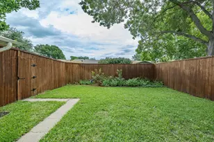 1907 Rambling Ridge Ln, Carrollton, TX 75007 - Photo 35