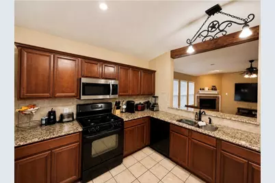 717 Kentucky Derby Lane, Fort Worth, TX 76179 - Photo 3