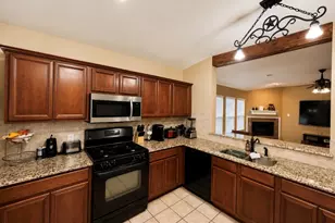 717 Kentucky Derby Ln, Fort Worth, TX 76179 - Photo 3