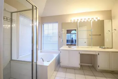 10613 Brandenberg Drive, Frisco, TX 75035 - Photo 15