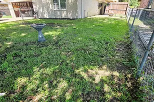 2633 Dove Meadow Dr, Garland, TX 75043 - Photo 11