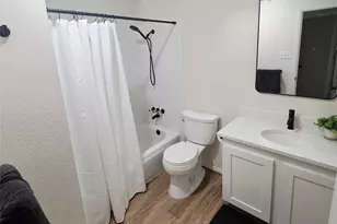 2633 Dove Meadow Dr, Garland, TX 75043 - Photo 11
