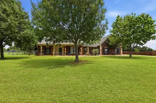 2421 Pecan Springs Rd, Cleburne, TX 76031 - Photo 3