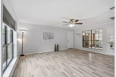 521 W Louella Drive, Hurst, TX 76054 - Photo 17