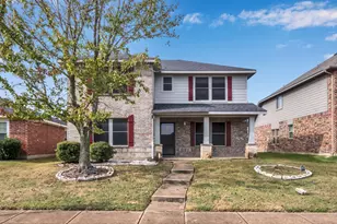 2917 Mayfair Ln, Lancaster, TX 75134 - Photo 5