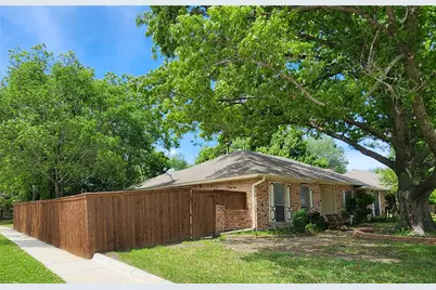 1201 Dandelion Drive, Garland, TX 75043 - Photo 21