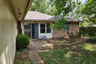 1201 Dandelion Dr, Garland, TX 75043 - Photo 29