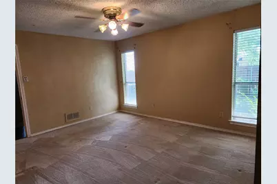 1201 Dandelion Drive, Garland, TX 75043 - Photo 11