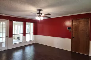 1201 Dandelion Dr, Garland, TX 75043 - Photo 9