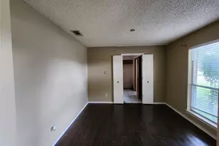 1201 Dandelion Dr, Garland, TX 75043 - Photo 5