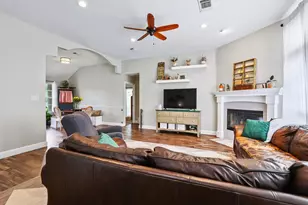 2601 Rolling Hills Dr, Sherman, TX 75092 - Photo 9