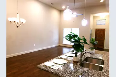 883 Birds Fort Trail, Arlington, TX 76005 - Photo 11