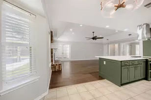 10104 Stoneleigh Dr, Benbrook, TX 76126 - Photo 13