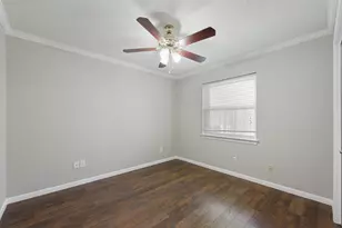 10104 Stoneleigh Dr, Benbrook, TX 76126 - Photo 9