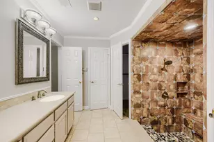 10104 Stoneleigh Dr, Benbrook, TX 76126 - Photo 21
