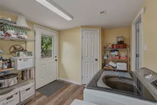 513 W Water St, Weatherford, TX 76086 - Photo 23