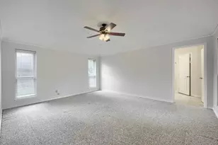 11 Kim Ct, Mansfield, TX 76063 - Photo 9