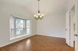 11 Kim Ct, Mansfield, TX 76063 - Photo 5