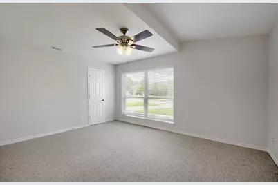 11 Kim Court, Mansfield, TX 76063 - Photo 9