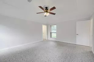 11 Kim Ct, Mansfield, TX 76063 - Photo 13