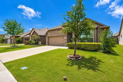 639 Congressional Avenue, Red Oak, TX 75154 - Photo 1