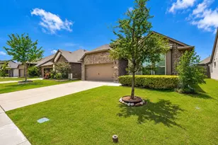 639 Congressional Ave, Red Oak, TX 75154 - Photo 1