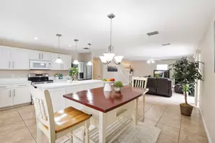 905 Valleybrook Dr, Lewisville, TX 75067 - Photo 9