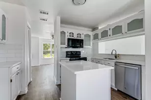 8029 Rice Dr, Rowlett, TX 75088 - Photo 3