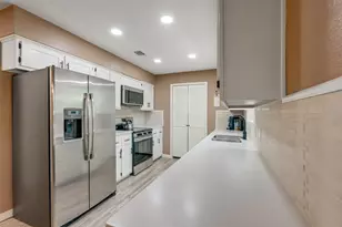 2770 40th St SE, Paris, TX 75462 - Photo 9