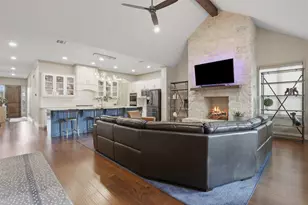 527 Trail Rider Rd, Fort Worth, TX 76114 - Photo 5