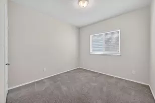 1629 Hinckley Ave, Providence Village, TX 76227 - Photo 33