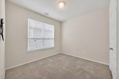 1629 Hinckley Avenue, Providence Village, TX 76227 - Photo 25