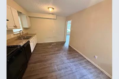 1332 Ridgeview Street, Mesquite, TX 75149 - Photo 7