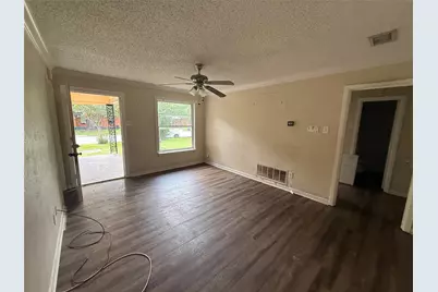 1332 Ridgeview Street, Mesquite, TX 75149 - Photo 3