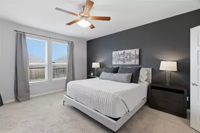 4735 Bluffview Drive, Haltom City, TX 76137 - Photo 15