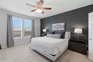 4735 Bluffview Dr, Haltom City, TX 76137 - Photo 15