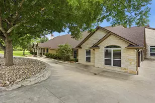 9310 Bellechase Rd, Granbury, TX 76049 - Photo 3