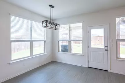 10201 Claire Creek Road, Fort Worth, TX 76126 - Photo 9